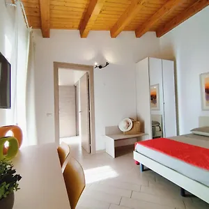 Affittacamere 1 Piano Con Garage Privato, Alcamo